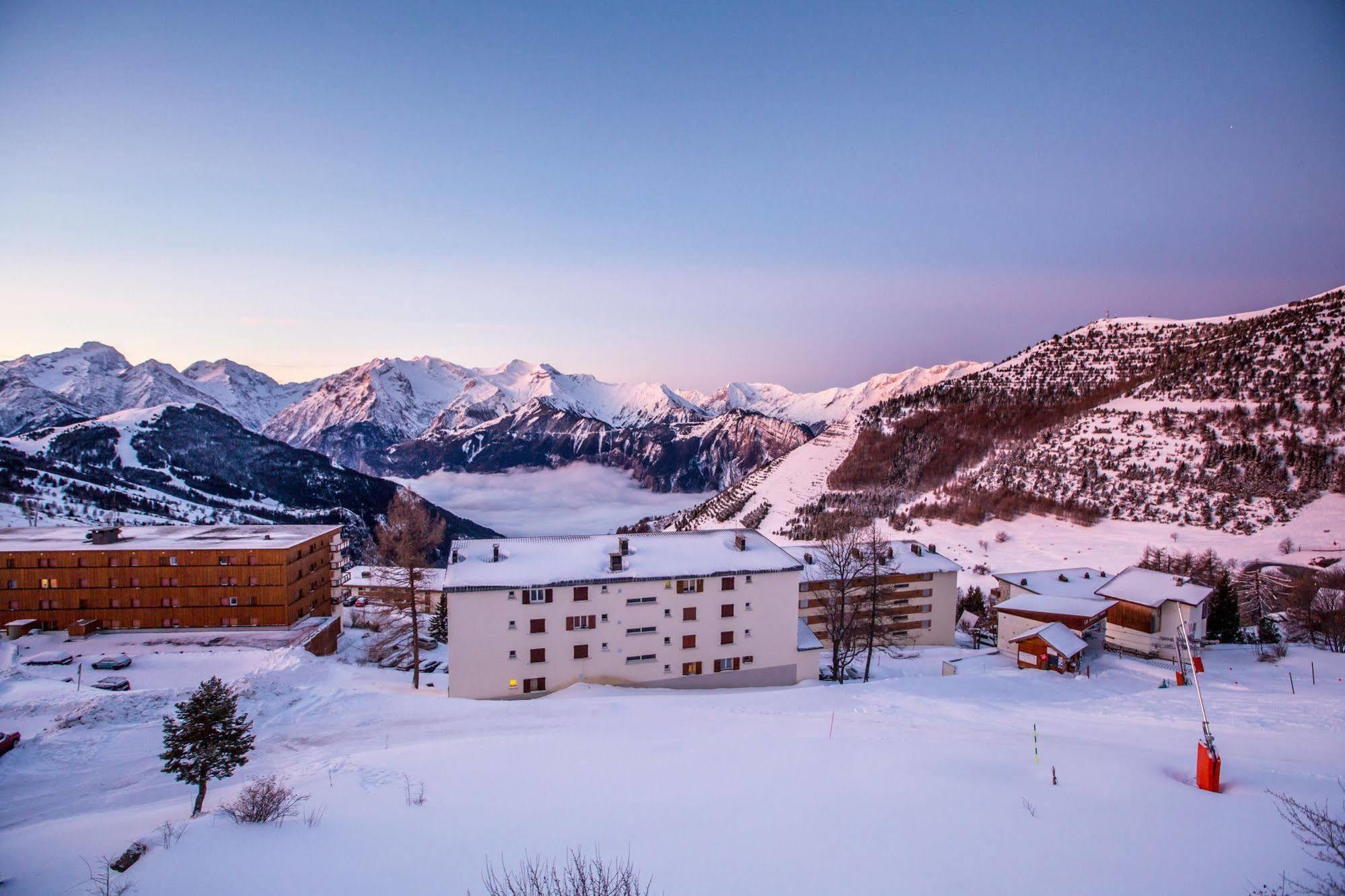 Langley Hotel Le Petit Prince Alpe d'Huez Exteriér fotografie